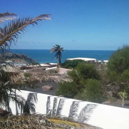 Bungalow With Pool With The Most Amazing Views And Large Exotic Garden